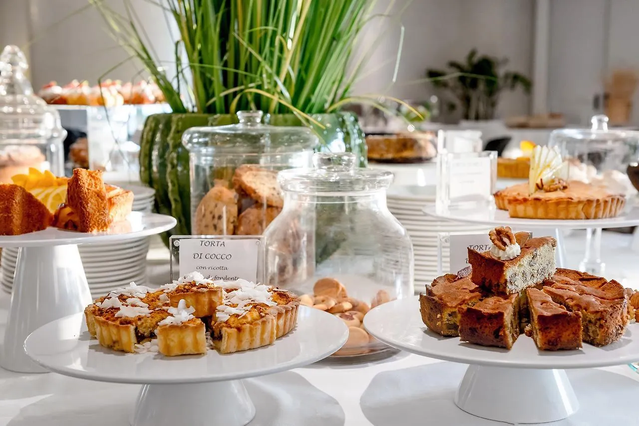 Savoia Hotel Rimini 4*,