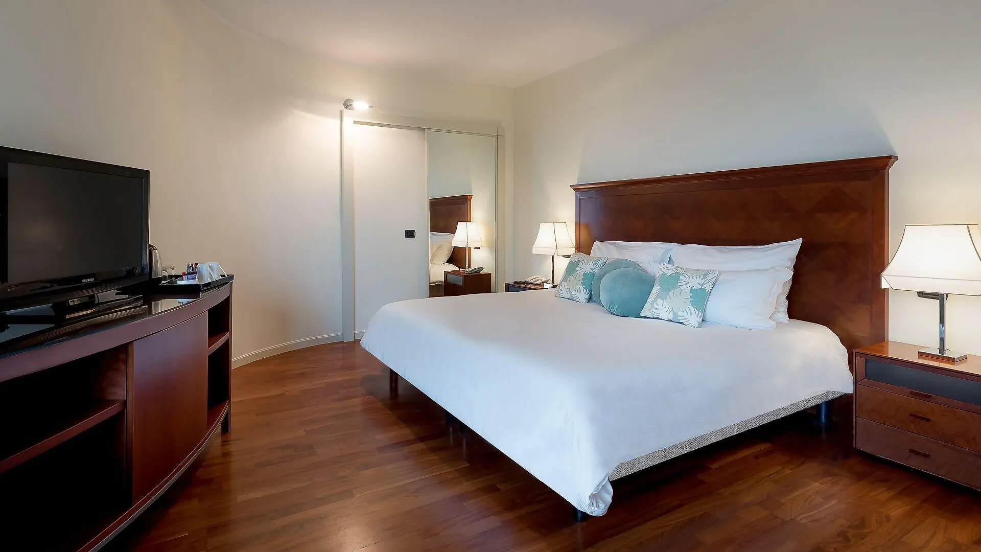 ****  Savoia Hotel Rimini Itálie